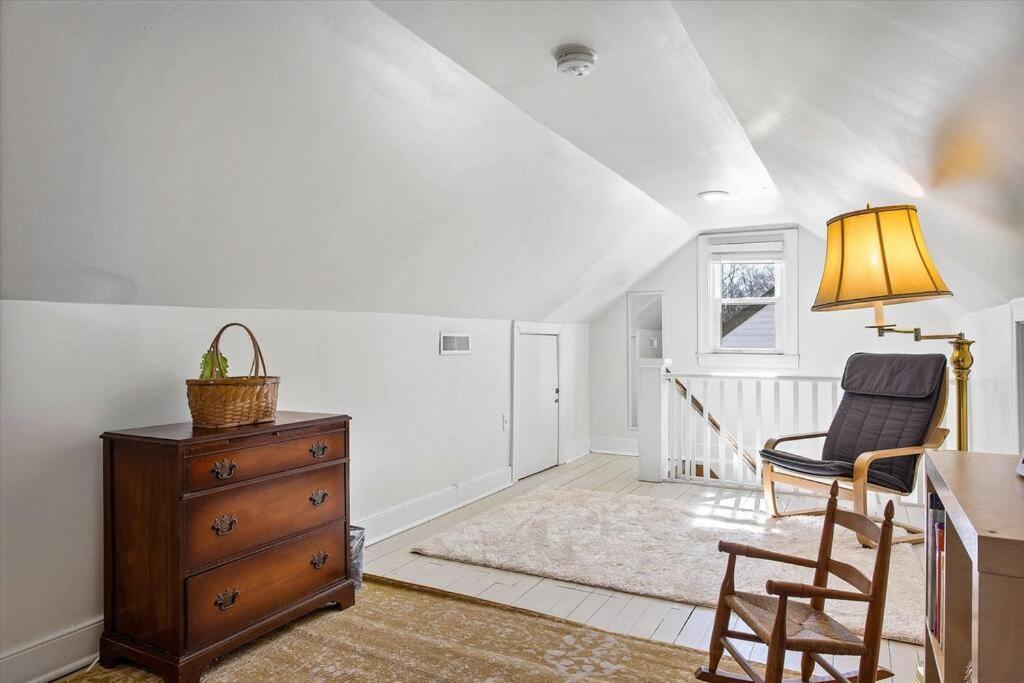 Private House Mins To Maymont Park, Trails & Vcu! Richmond Exterior photo